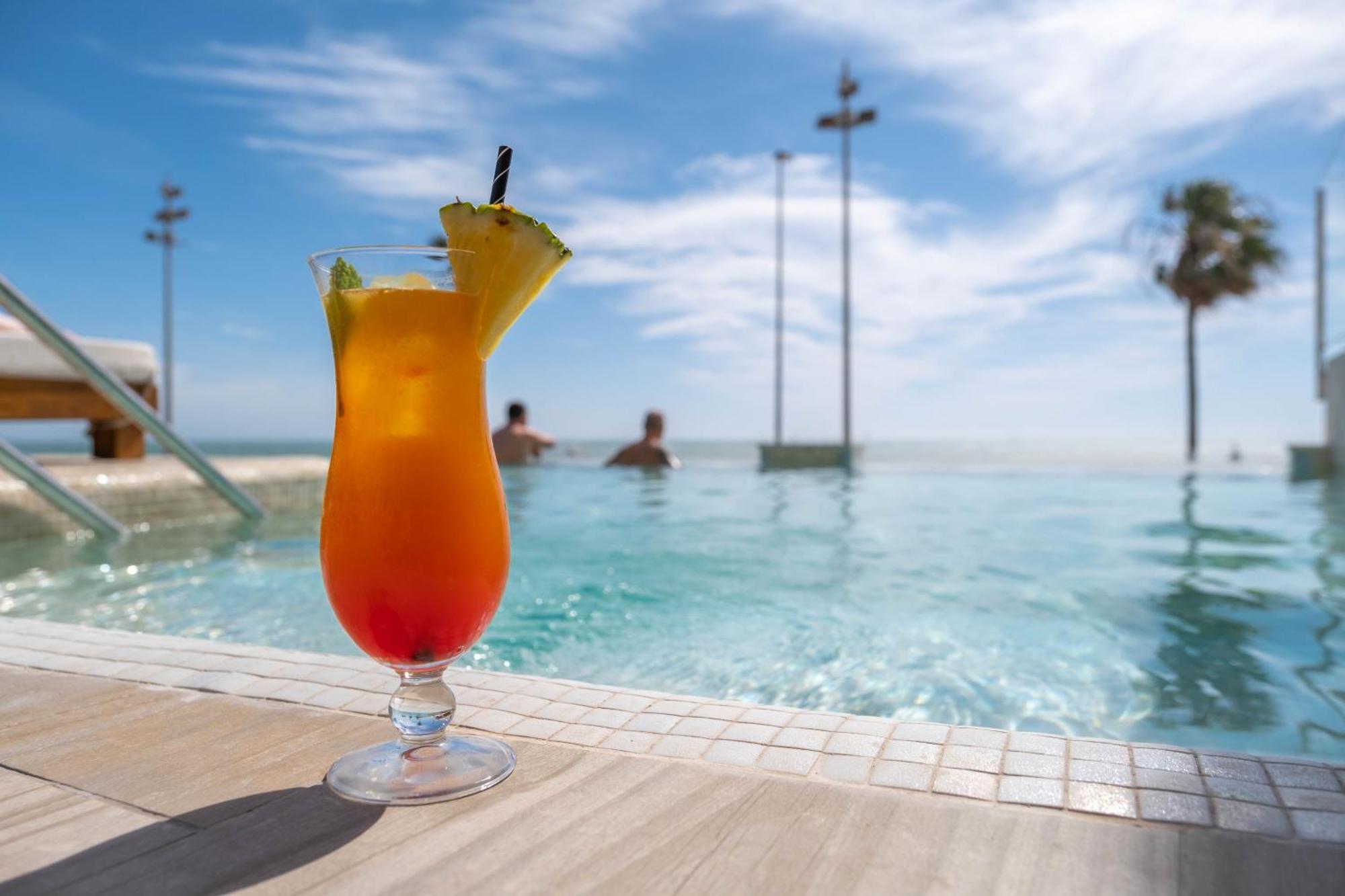 Cadiz Bahia By Qhotels Buitenkant foto