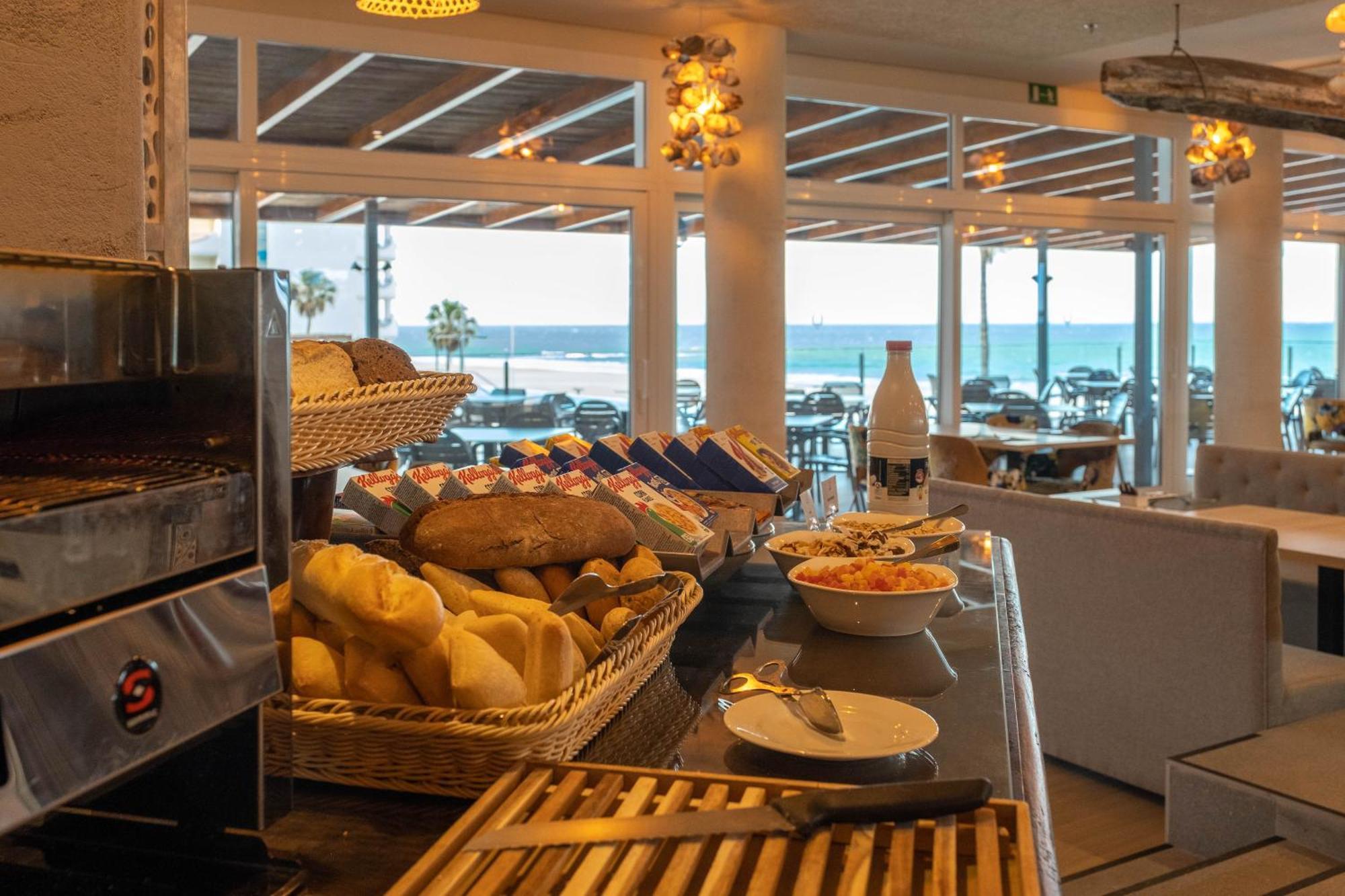 Cadiz Bahia By Qhotels Buitenkant foto
